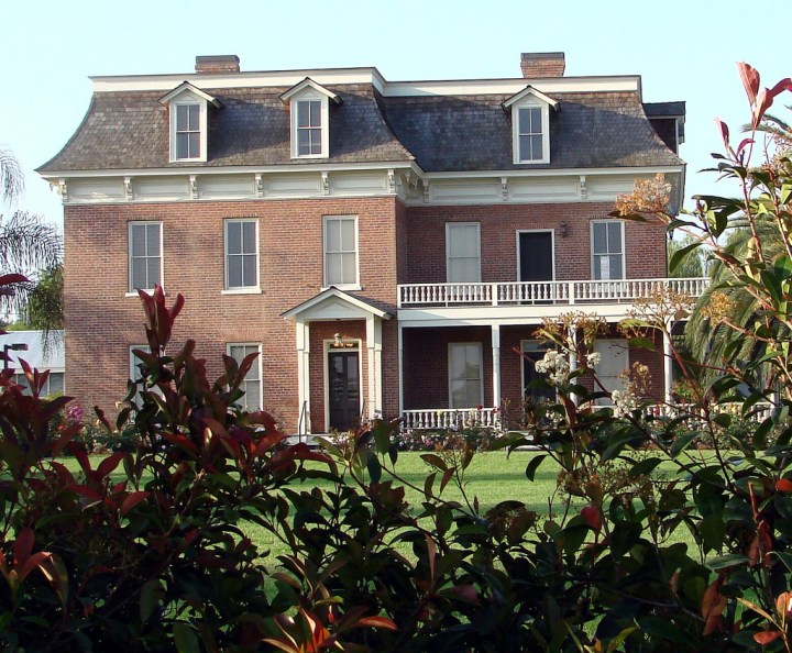 Barton Mansion